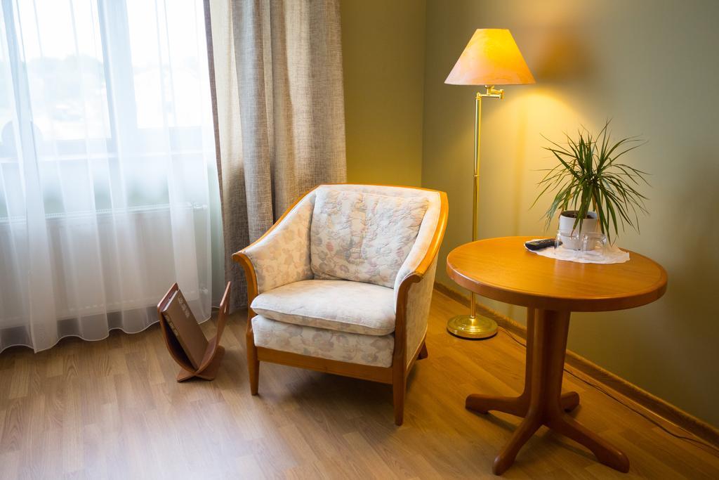 Hotel Irbeni Brivkalni Habitación foto